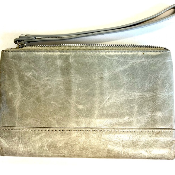 Gray HOBO Wristlet wallet - Picture 2 of 5